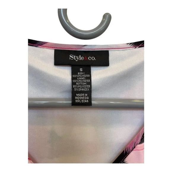 Style‎ & Co. Women’s Small Pink/Black Abstract Design Blouse - Picture 4 of 4